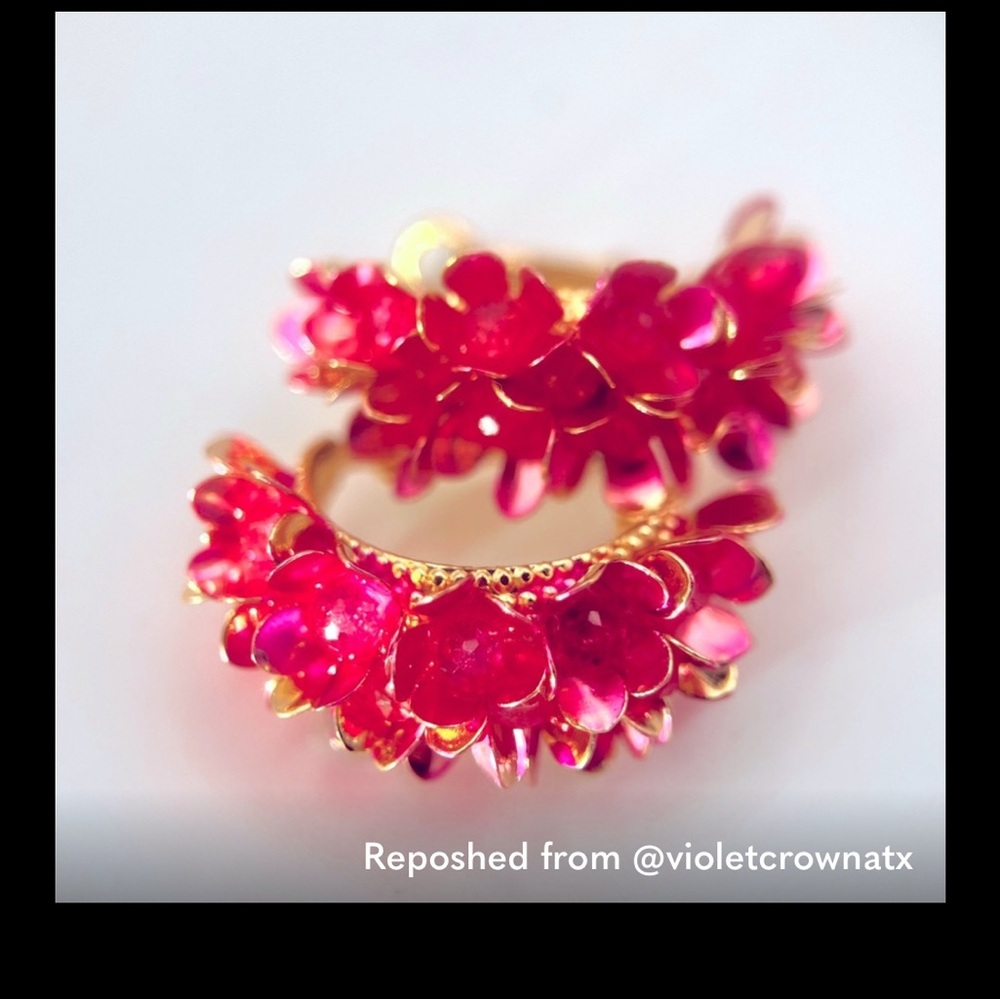 Anthropologie Floral Cluster Earrings - pink